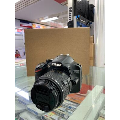 imagem do produto Nikon D3200 com Lente 18-55mm VR Usada - Aprox 6k - Nikon