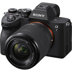 imagem de Sony a7 IV com lente Sony FE 28-70mm OSS  - Sony